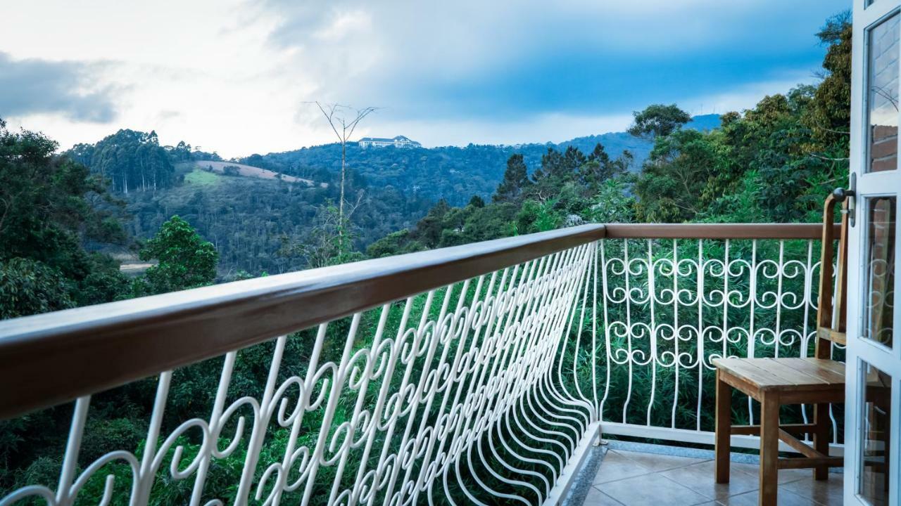 Pousada Lusitania Hotell Pedra Azul  Eksteriør bilde